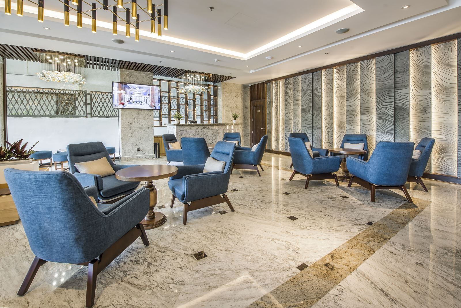 Compass Coffee & Bar